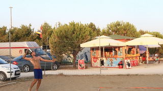 Na plaži Punta u Bibinjama održan 6. Memorijalni turnir u odbojci na pijesku za Tomislav Sikirića – Siku. Foto: Leo Banić Na plaži Punta u Bibinjama održan 6. Memorijalni turnir u odbojci na pijesku za Tomislav Sikirića – Siku. Foto: Leo Banić