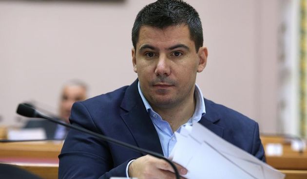 Raspravom o prijedlozima zakona na kojima inzistira MOST Sabor RH nastavio je svoju prvu sjednicu. Nikola Grmoja. Photo: Patrik Macek/PIXSELL