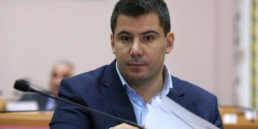 Raspravom o prijedlozima zakona na kojima inzistira MOST Sabor RH nastavio je svoju prvu sjednicu. Nikola Grmoja. Photo: Patrik Macek/PIXSELL Raspravom o prijedlozima zakona na kojima inzistira MOST Sabor RH nastavio je svoju prvu sjednicu. Nikola Grmoja. Photo: Patrik Macek/PIXSELL