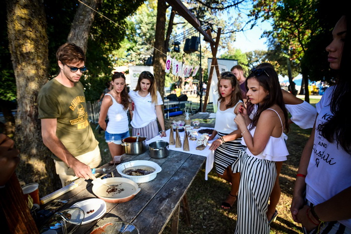 Craft Bbeer Festival i Sajam inovacija u sklopu Taste & Travel festivala 2016. Craft Bbeer Festival i Sajam inovacija u sklopu Taste & Travel festivala 2016.