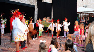 Polaznici dramsko lutkarske radionice Donatolina iz Kazališta lutaka Zadar gostovali su na ovogodišnjem Međunarodnom dječjem festivalu u Šibeniku sa predstavom “Šuma Striborova”, foto: Dino Bara Polaznici dramsko lutkarske radionice Donatolina iz Kazališta lutaka Zadar gostovali su na ovogodišnjem Međunarodnom dječjem festivalu u Šibeniku sa predstavom “Šuma Striborova”, foto: Dino Bara