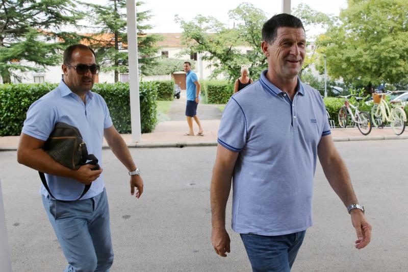 04.09.2014., Zadar – Press konferencija – Miroslav Ciro Blazevic – nakon sto je izabran za trenera NK Zadar. Photo: Filip Brala/PIXSELL 04.09.2014., Zadar – Press konferencija – Miroslav Ciro Blazevic – nakon sto je izabran za trenera NK Zadar. Photo: Filip Brala/PIXSELL