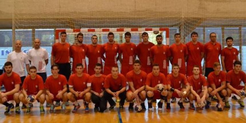 Kadetska rukometna reprezentacija, foto: uralhandball2015.com Kadetska rukometna reprezentacija, foto: uralhandball2015.com