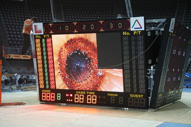 Podizanje semafora u novoj dvorani SC Visnjik Podizanje semafora u novoj dvorani SC Visnjik