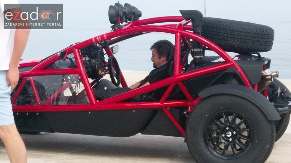 Grand Tour Live: Jeremy Clarkson, Richard Hammond i James May snimali na Pozdravu suncu