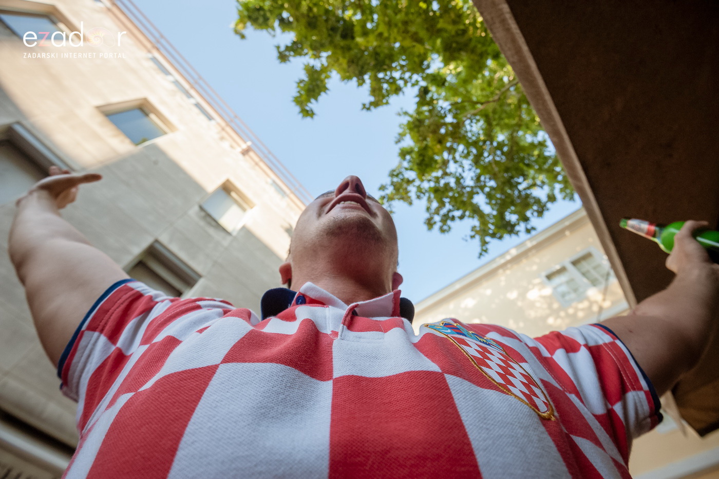 Navijačko ludilo u Zadru za vrijeme i nakon finala Svjetskog prvenstva Navijačko ludilo u Zadru za vrijeme i nakon finala Svjetskog prvenstva