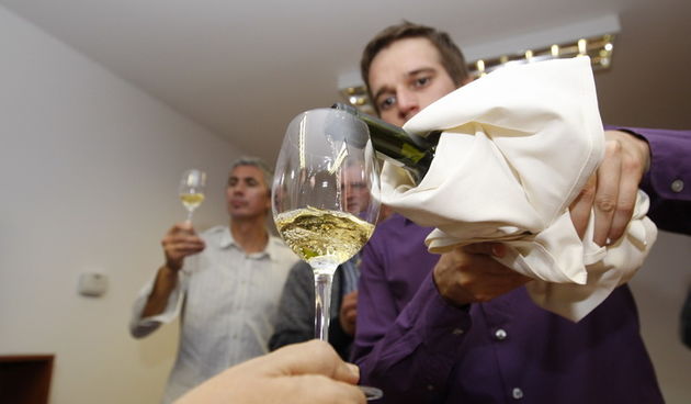 Zadar, 021111.
Zadruzni savez Dalmacije i Udruga  vinogradara i vinara Dalmacije u razdoblju od  3. do 6. studenog 2011. organiziraju 21.  medjunarodnu manifestaciju vinogradara i vinara Sabatina 2011., koja  se odrzava u zadarskom hotelu Kolovare. Danas