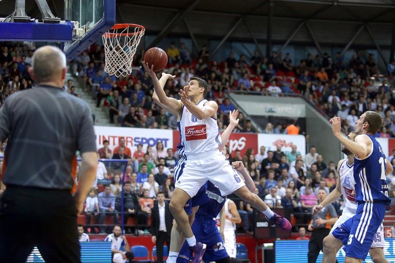 KC Drazen Petrovic, Zagreb – A-1 muska Liga za prvaka, polufinale, 3. utakmica, KK Cibona – KK Zadar 80-71. Photo: Goran Stanzl/PIXSELL KC Drazen Petrovic, Zagreb – A-1 muska Liga za prvaka, polufinale, 3. utakmica, KK Cibona – KK Zadar 80-71. Photo: Goran Stanzl/PIXSELL