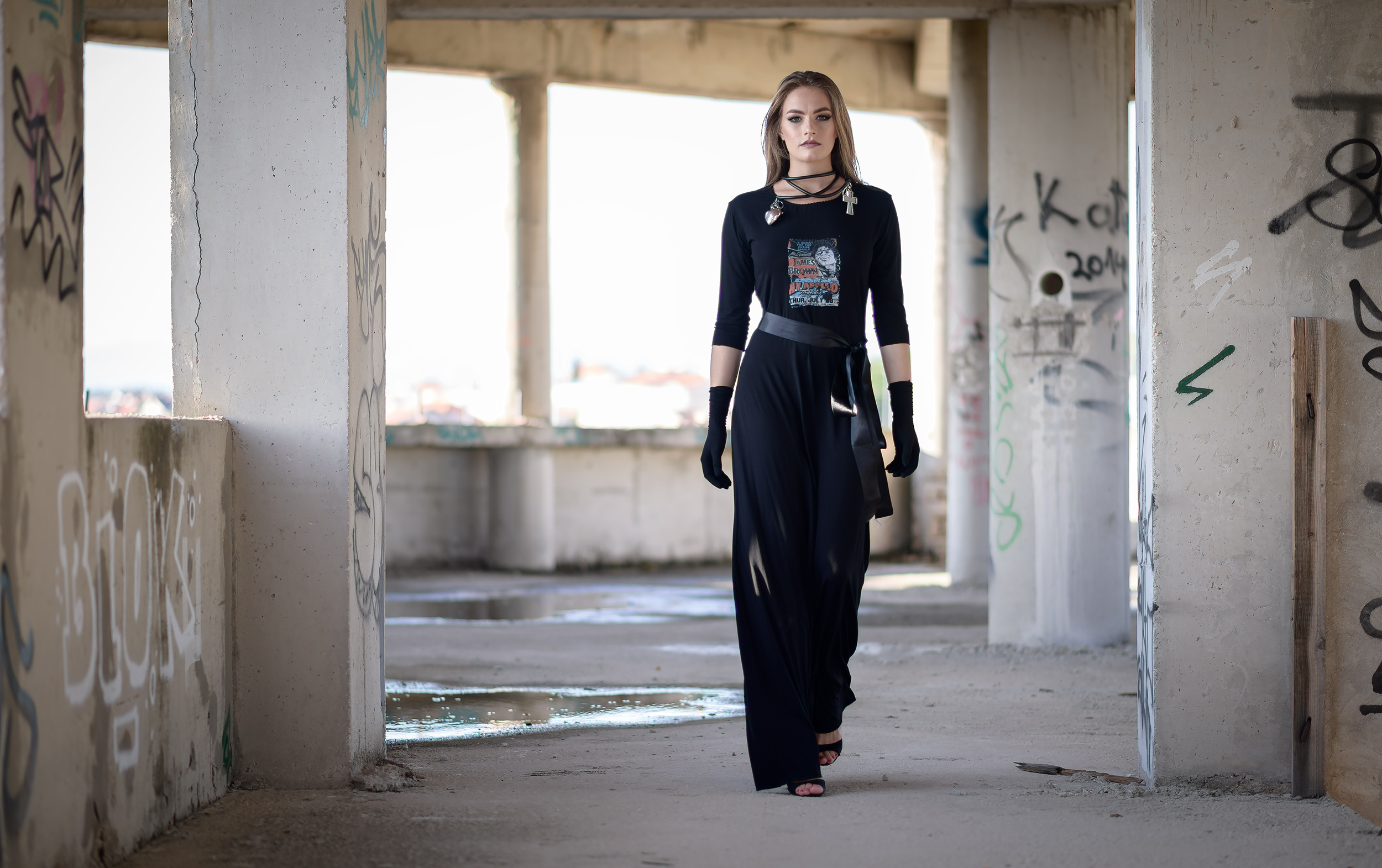 Iva Mijolović u kolekciji “Fleek” by Ella Iva Mijolović u kolekciji “Fleek” by Ella