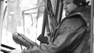 310391. ARHIVSKA FOTOGRAFIJA:
Plitvicka jezera – Akcija pripadnika za posebne namjene hrvatskog MUP-a na sam Uskrs 31.03.1991 kojom je ponovno uspostavljena policijska postaja na Plitvickim jezerima. Okrsaj je trajajo vise sati u kojoj je poginuo redarstv 310391. ARHIVSKA FOTOGRAFIJA:
Plitvicka jezera – Akcija pripadnika za posebne namjene hrvatskog MUP-a na sam Uskrs 31.03.1991 kojom je ponovno uspostavljena policijska postaja na Plitvickim jezerima. Okrsaj je trajajo vise sati u kojoj je poginuo redarstv