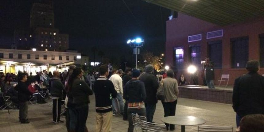 Protesti u Arizoni nakon policijskog ubojstva crnca, foto: @Gia_Vang Protesti u Arizoni nakon policijskog ubojstva crnca, foto: @Gia_Vang