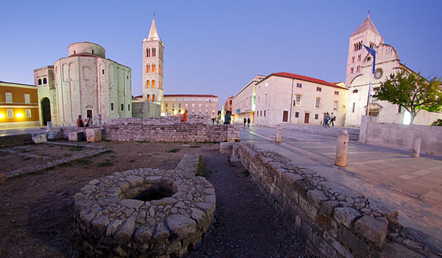 Đir po gradu, 13. listopada 2011., Forum, Sveti Donat, foto: L. Banić