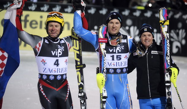 Zagreb, 060111. 
Sljeme.
Audi FIS Svjetski skijaski kup, utrka muskog slaloma Vip Snow Queen Trophy.
Na slici: prva trojca na kraju utrke, Ivica Kostelic (drugo mjesto), pobjednik Andre Myhrer, Hargiun Mattias.
Foto: Sime Sokota / CROPIX
