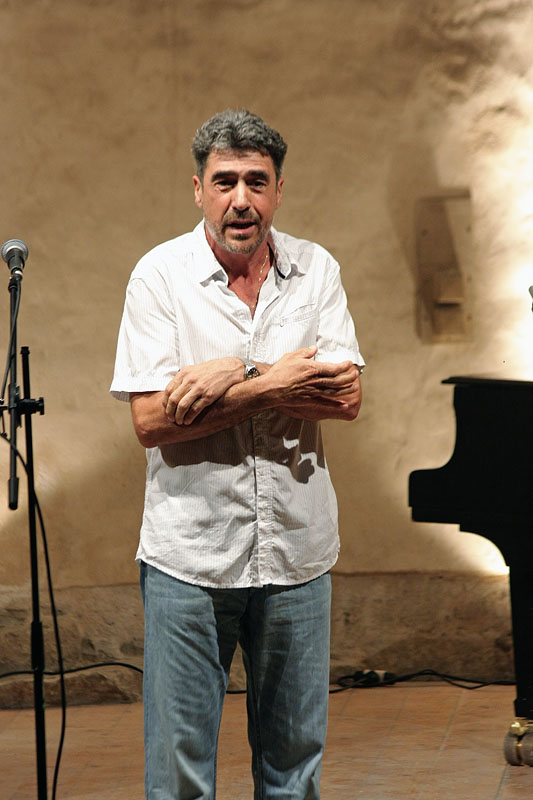 Image 1082927 (auto) Image 1082927 (auto)