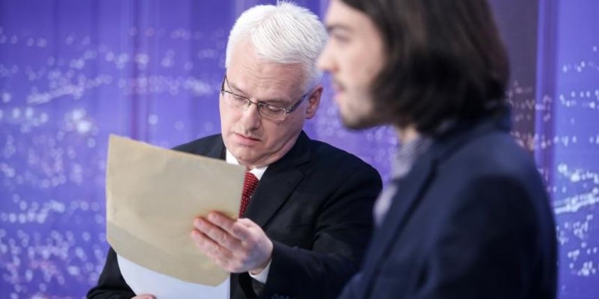 Suceljavanje predsjednickih kandidata na Novoj TV. Kolinda Grabar Kitarović, Ivo Josipović, Milan Kujundžić, Ivan Sinčić.Photo: Petar Glebov/PIXSELL Suceljavanje predsjednickih kandidata na Novoj TV. Kolinda Grabar Kitarović, Ivo Josipović, Milan Kujundžić, Ivan Sinčić.Photo: Petar Glebov/PIXSELL