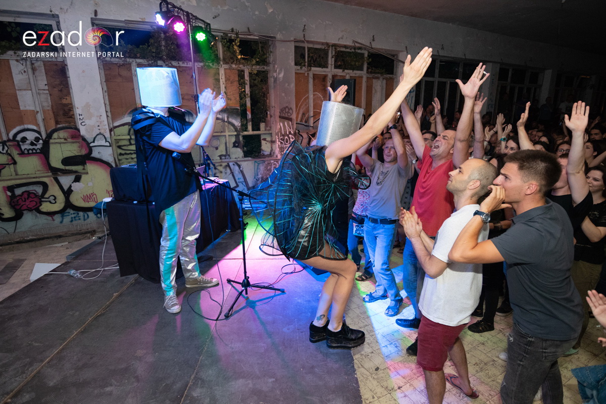 KvartArt 2018.: Art buvljak & koncert Nipplepeoplea