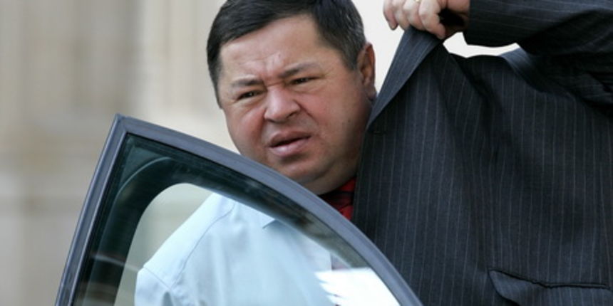 Zagreb, 130710.
Markov trg.
Petar Cobankovic ministar poljoprivrede dolazi na sjednicu Vlade.
Foto: Bernard Covic / CROPIX Zagreb, 130710.
Markov trg.
Petar Cobankovic ministar poljoprivrede dolazi na sjednicu Vlade.
Foto: Bernard Covic / CROPIX