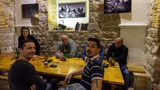 Otvorenje izložbe fotografija Mladena Radolovića Mrlje u PD Paklenica Otvorenje izložbe fotografija Mladena Radolovića Mrlje u PD Paklenica