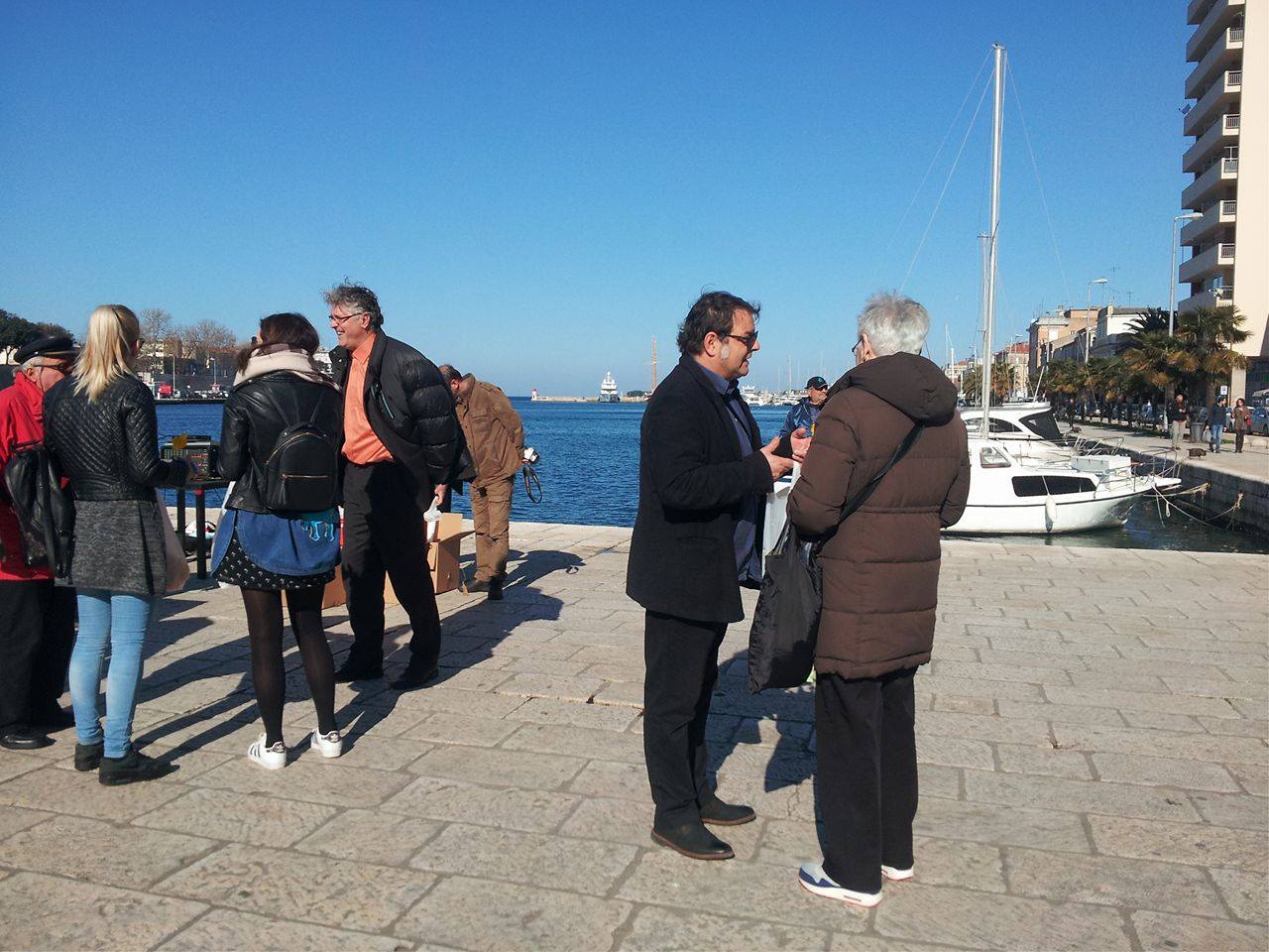 Dan žena, Bleke i konji