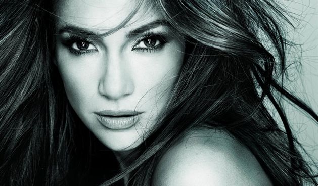 Jennifer Lopez( foto L’Oreal)