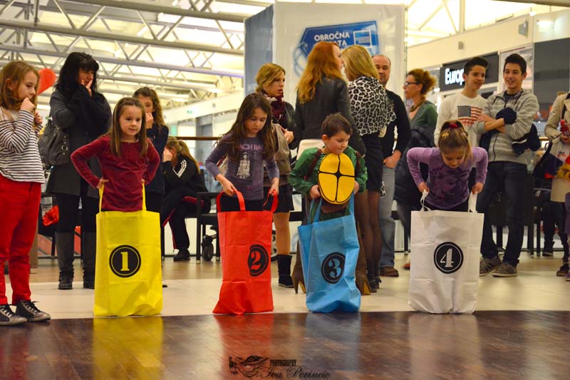 Image 681457 (auto) Image 681457 (auto)