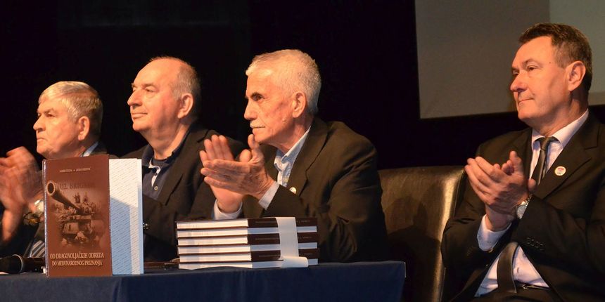 S predstavljanja monografije o 112. brigadi S predstavljanja monografije o 112. brigadi