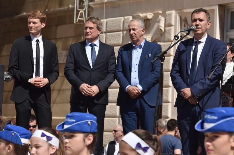 Zadru dodijeljeno priznanje European Best Destination 2016. Foto: Dino Stanin/PIXSELL Zadru dodijeljeno priznanje European Best Destination 2016. Foto: Dino Stanin/PIXSELL