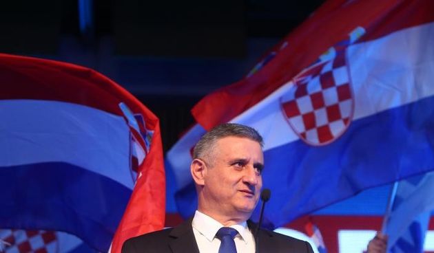 Gastro Globus, Zagreb – Nakon objave nepotpunih sluzbenih rezultata izbora Drzavnog izbornog povjerenstva (DIP-a) u stozeru Hrvatske demokratske zajednice okupljenima se obratio Tomislav Karamarko. Photo: Slavko Midzor/PIXSELL