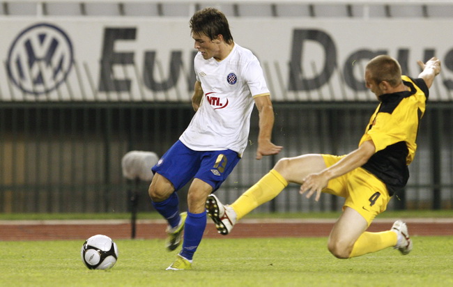 Split, 050810.
Gradski stadion Poljud.
Uzvratna utakmica treceg pretkola Europske lige izmedju Hajduka i Dinama iz Bukuresta.
Na fotografiji: popgodak Ante Vukusica.
Foto: Ante Cizmic / CROPIX Split, 050810.
Gradski stadion Poljud.
Uzvratna utakmica treceg pretkola Europske lige izmedju Hajduka i Dinama iz Bukuresta.
Na fotografiji: popgodak Ante Vukusica.
Foto: Ante Cizmic / CROPIX