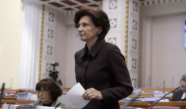 Zagreb, 310113.
Markov trg, Sabor.
Nastavak redovite sjednice Sabora s raspravom o prijedlogu zakona o izmjenama i dopunama Prekrsajnog zakona.
Na slici: Ana Lovrin.
Foto: Goran Mehkek / CROPIX