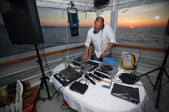 Cruisin’ & Clubbin’ (foto:Saša Čuka) Cruisin’ & Clubbin’ (foto:Saša Čuka)