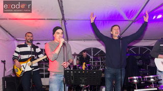 Humanitarni koncert “ZaDar Anđeli” održan je pod šatorom u u dvorištu Gimnazije Jurja Barakovića u Perivoju Vladimira Nazora