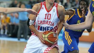 Arena Stozice, Ljubljana, Slovenija – Europsko prvenstvo u kosarci Eurobasket Slovenija 2013., cetvrtfinale, Hrvatska – Ukrajina. Krunoslav Simon. Photo: Igor Kralj/PIXSELL Arena Stozice, Ljubljana, Slovenija – Europsko prvenstvo u kosarci Eurobasket Slovenija 2013., cetvrtfinale, Hrvatska – Ukrajina. Krunoslav Simon. Photo: Igor Kralj/PIXSELL