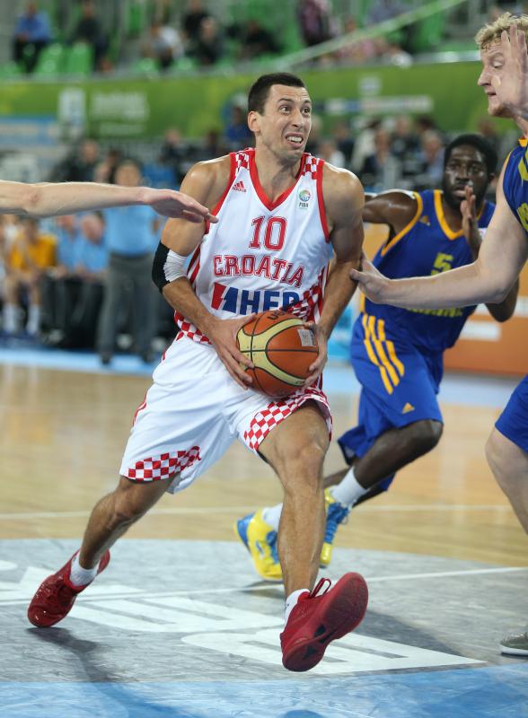 Arena Stozice, Ljubljana, Slovenija – Europsko prvenstvo u kosarci Eurobasket Slovenija 2013., cetvrtfinale, Hrvatska – Ukrajina. Krunoslav Simon. Photo: Igor Kralj/PIXSELL Arena Stozice, Ljubljana, Slovenija – Europsko prvenstvo u kosarci Eurobasket Slovenija 2013., cetvrtfinale, Hrvatska – Ukrajina. Krunoslav Simon. Photo: Igor Kralj/PIXSELL