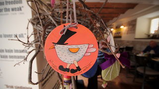 Restoran Bar Atrij: Prodajna izložba uskrsnih pisanica Silvijane Dražović, Foto: Saša Čuka Restoran Bar Atrij: Prodajna izložba uskrsnih pisanica Silvijane Dražović, Foto: Saša Čuka