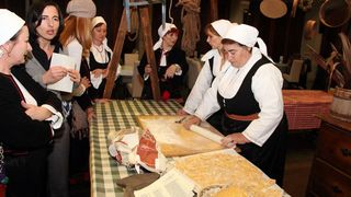 8. “Naši mali gušti” u Arsenalu