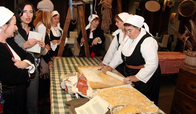 8. “Naši mali gušti” u Arsenalu