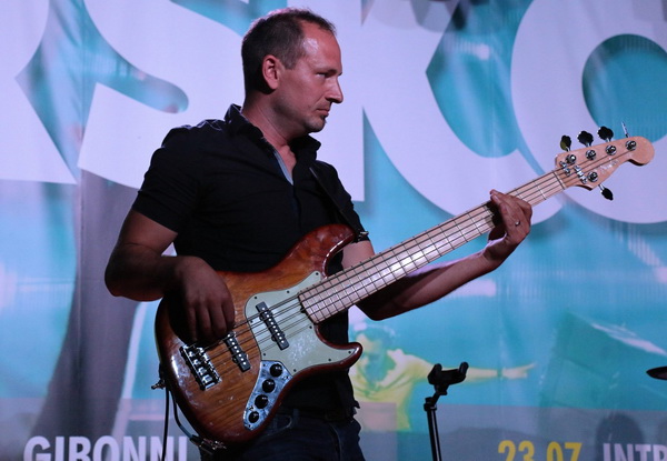 Virsko ljeto 2016: Dražen Zečić Zeko i Banana Band raspjevali i rasplesali Vir