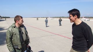 Goran Višnjić posjetio pilote u zrakoplovnoj bazi Zemunik