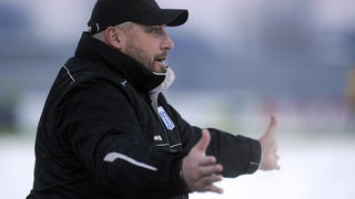 Karlovac, 271110.
Gradski stadion Karlovac
Nogometna utakmica 17. kola Prve HNL izmedju NK Karlovac i NK Zadar.
Na slici: trener NK Karlovac Ivan Pamic.
Foto: Sime Sokota / CROPIX Karlovac, 271110.
Gradski stadion Karlovac
Nogometna utakmica 17. kola Prve HNL izmedju NK Karlovac i NK Zadar.
Na slici: trener NK Karlovac Ivan Pamic.
Foto: Sime Sokota / CROPIX