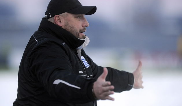 Karlovac, 271110.
Gradski stadion Karlovac
Nogometna utakmica 17. kola Prve HNL izmedju NK Karlovac i NK Zadar.
Na slici: trener NK Karlovac Ivan Pamic.
Foto: Sime Sokota / CROPIX