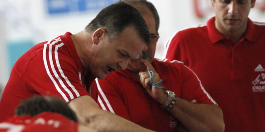 Makarska, 130710.
Dvorana GSC.
Europsko prvenstvo u kosarci za muske do 20 godina (U-20). Utakmica Hrvatska – Francuska.
Na slici izbornik Kurtovic.
Foto: Ivo Ravlic / CROPIX