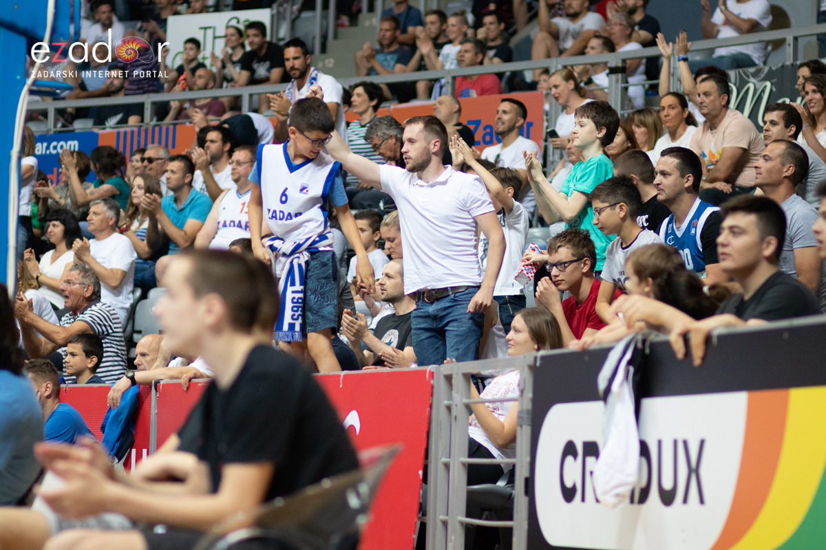 Polufinale doigravanja HT Premijer lige, 1. utakmica: KK Zadar – KK Cibona 89-78