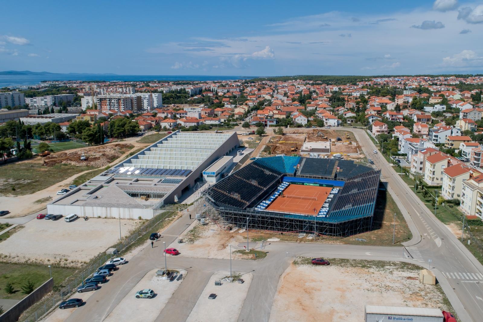 Zračne snimke teniskog terena na VIšnjiku