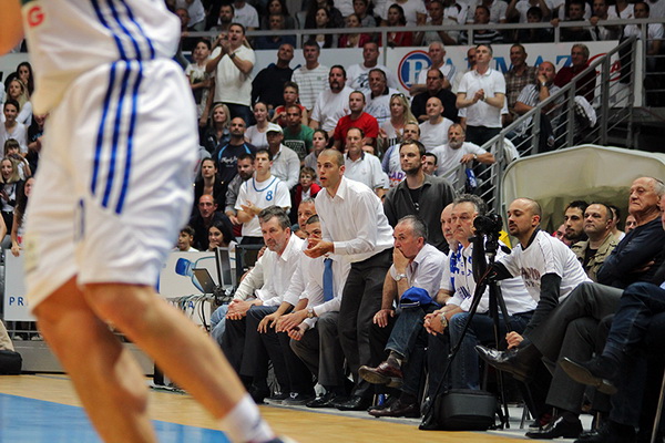 Najbolji navijači na svitu na utakmici Zadar-Cibona, Foto: Mia Čop Najbolji navijači na svitu na utakmici Zadar-Cibona, Foto: Mia Čop