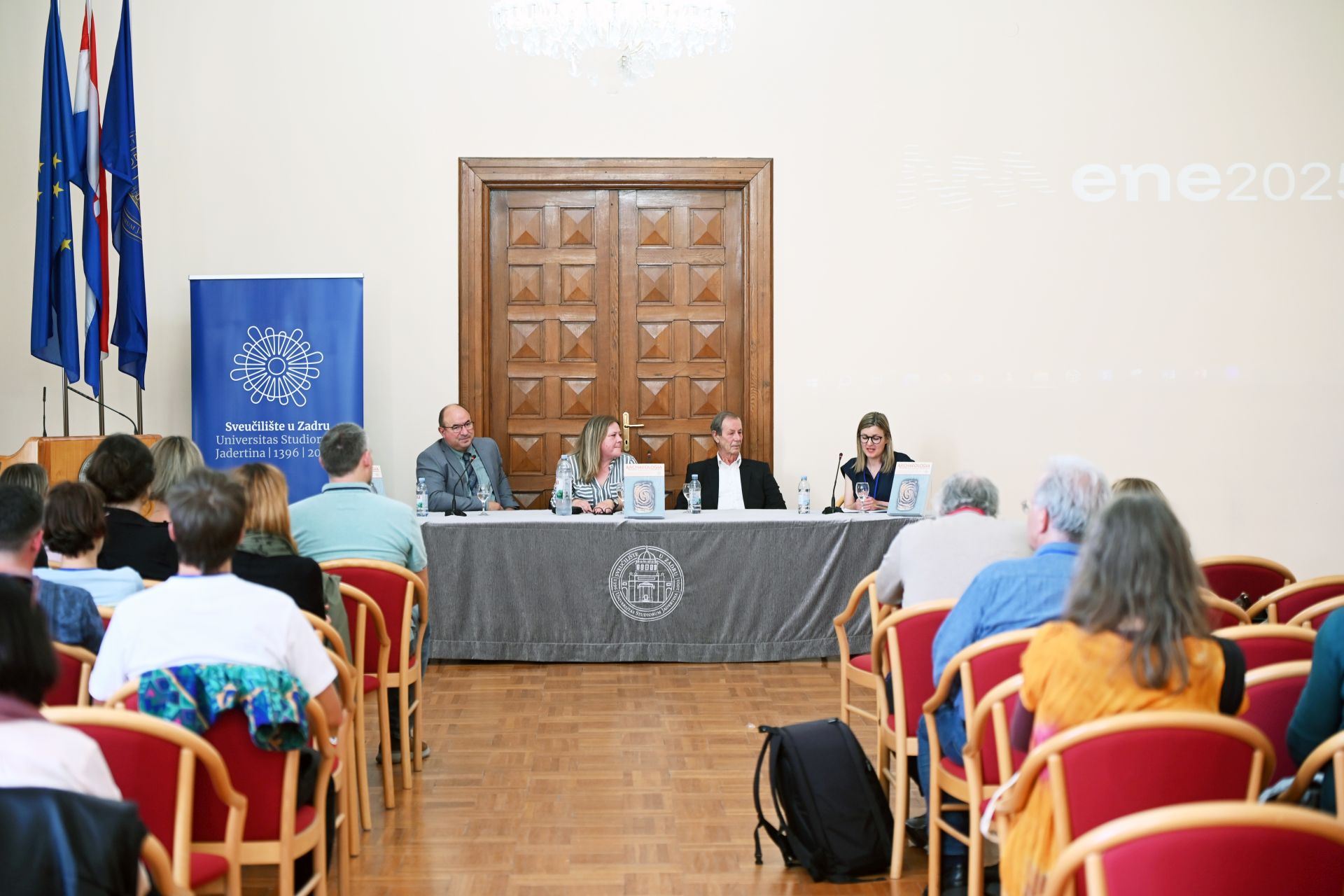 18. svezak časopisa Archaeologia Adriatica posvećen profesoru emeritusu Brunislavu Marijanoviću 18. svezak časopisa Archaeologia Adriatica posvećen profesoru emeritusu Brunislavu Marijanoviću