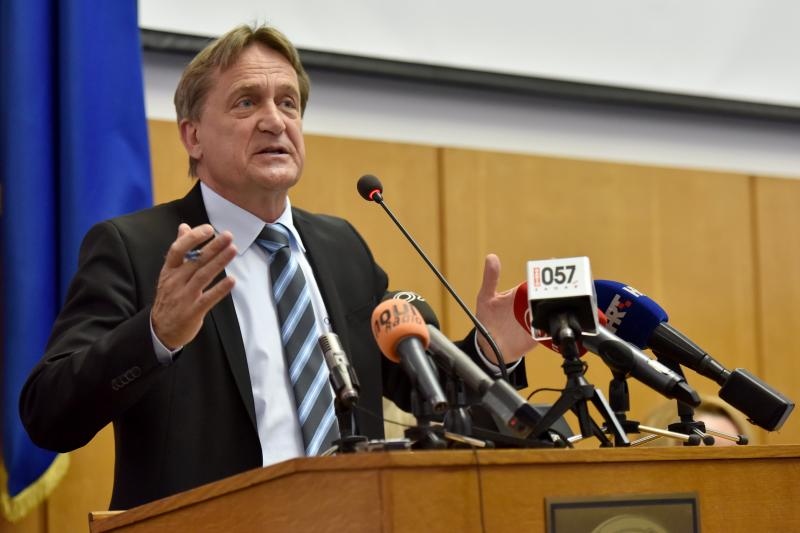 Zadar: Sjednica gradskog vijeća, foto: Dino Stanin/PIXSELL Zadar: Sjednica gradskog vijeća, foto: Dino Stanin/PIXSELL