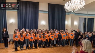 Božićni koncert mladih ansambala Glazbene škole Blagoje Bersa