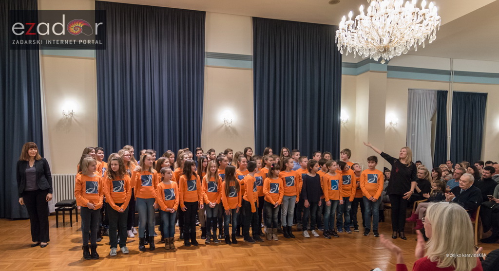 Božićni koncert mladih ansambala Glazbene škole Blagoje Bersa