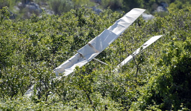 Metkovic, 160512.
Nesreca sportskog zrakoplova na uscu Neretve u kojoj su stradale dvije osobe.
Na fotografiji: sruseni avion.
Foto: Denis Jerkovic / CROPIX